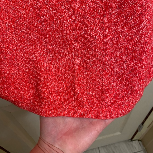 Express knit sweater size medium - Picture 5 of 7